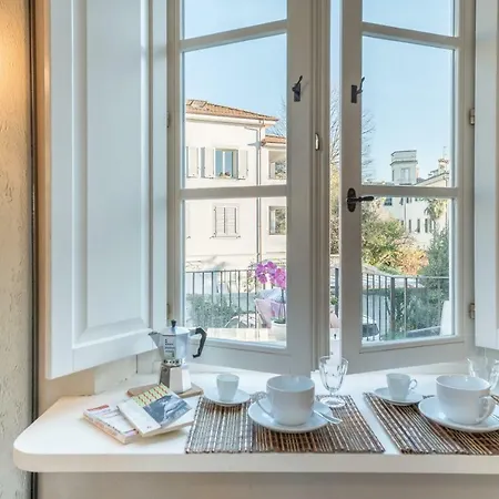 Tornese With Private Parking And Terrace Lucca